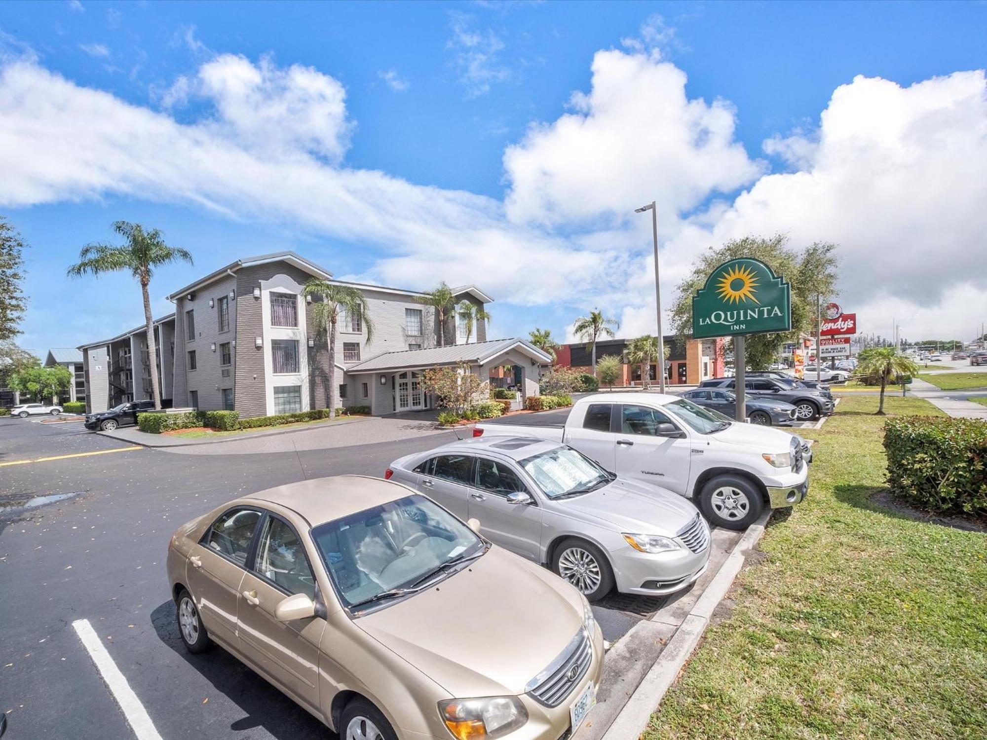 La Quinta Inn By Wyndham Miami Airport North Miami Springs Dış mekan fotoğraf