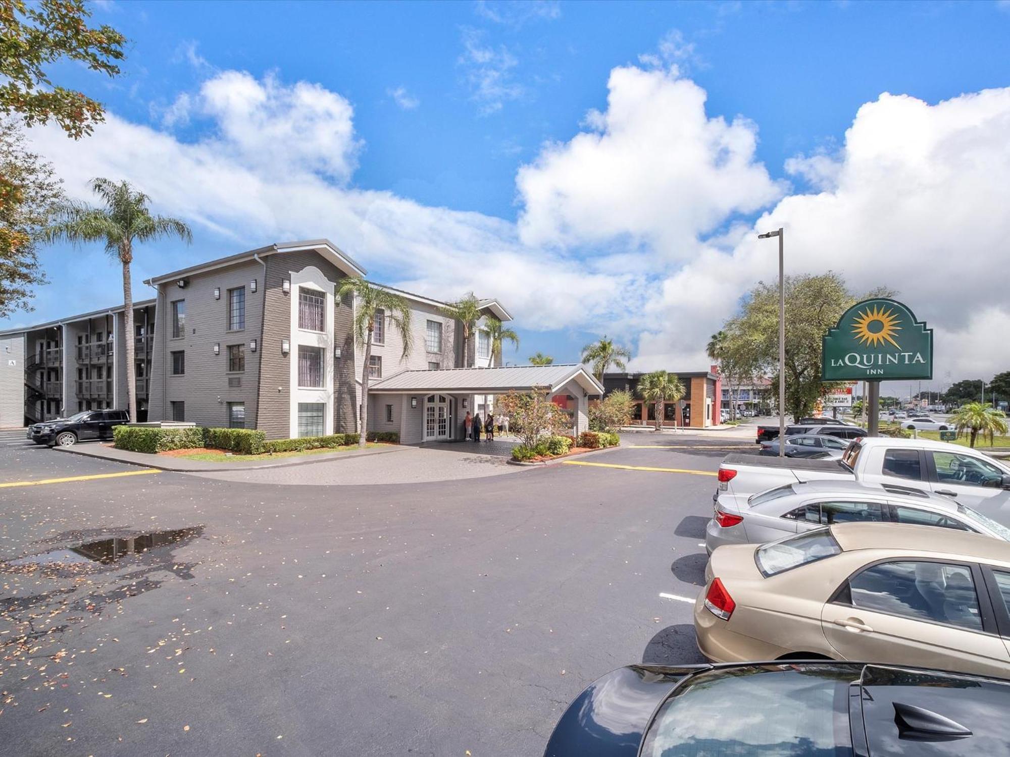 La Quinta Inn By Wyndham Miami Airport North Miami Springs Dış mekan fotoğraf