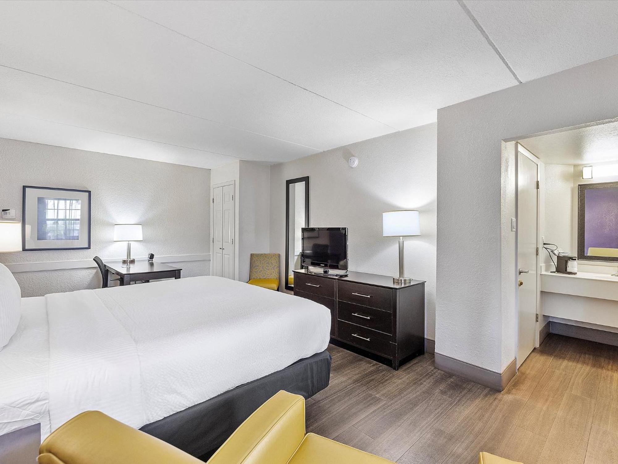 La Quinta Inn By Wyndham Miami Airport North Miami Springs Dış mekan fotoğraf