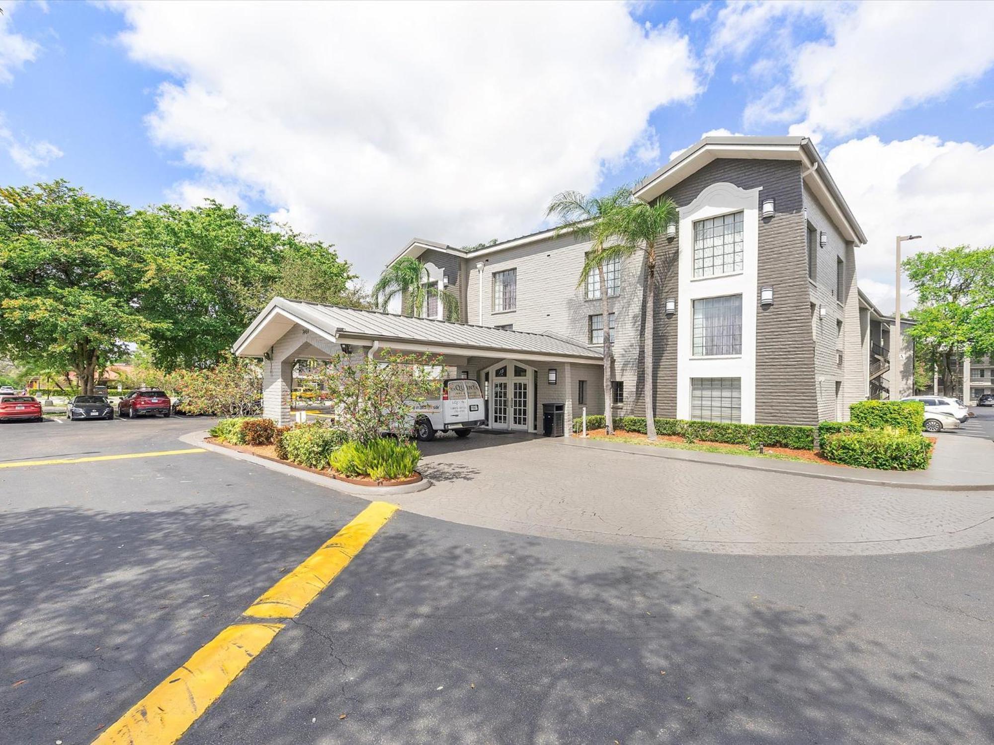 La Quinta Inn By Wyndham Miami Airport North Miami Springs Dış mekan fotoğraf