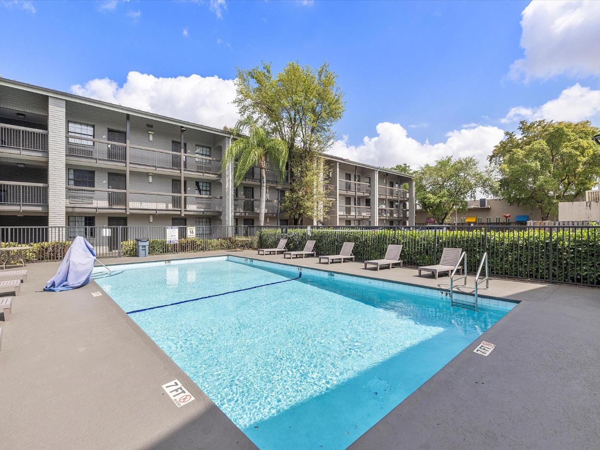 La Quinta Inn By Wyndham Miami Airport North Miami Springs Dış mekan fotoğraf